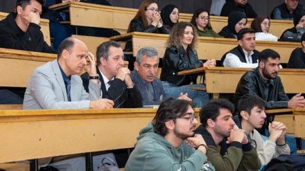 Selçuk Üniversitesinde “Kimlik ve Aidiyet” paneli düzenlendi